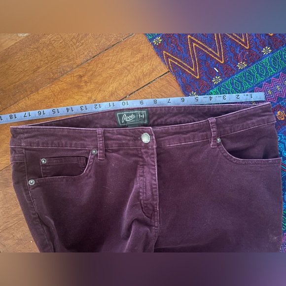 Roots soft fine velvety corduroy pants. Size 32 - Picture 4 of 6